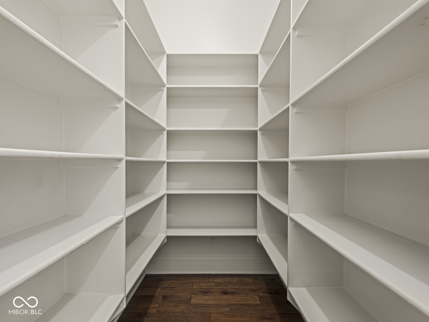 2361 Finchley Road Carmel, IN 46032 - Photo 24 of 86