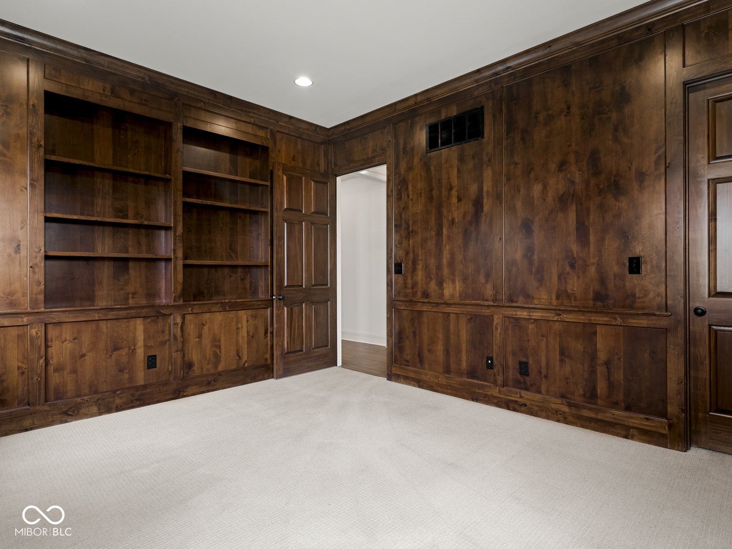 2361 Finchley Road Carmel, IN 46032 - Photo 38 of 86