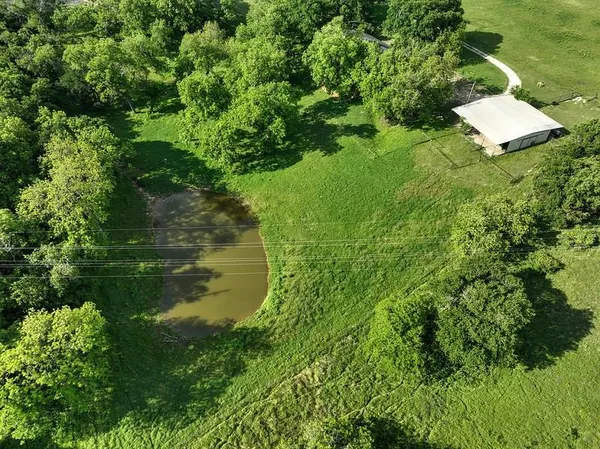 $599,000 | 190 County Road 3198, Valley Mills, TX 76689