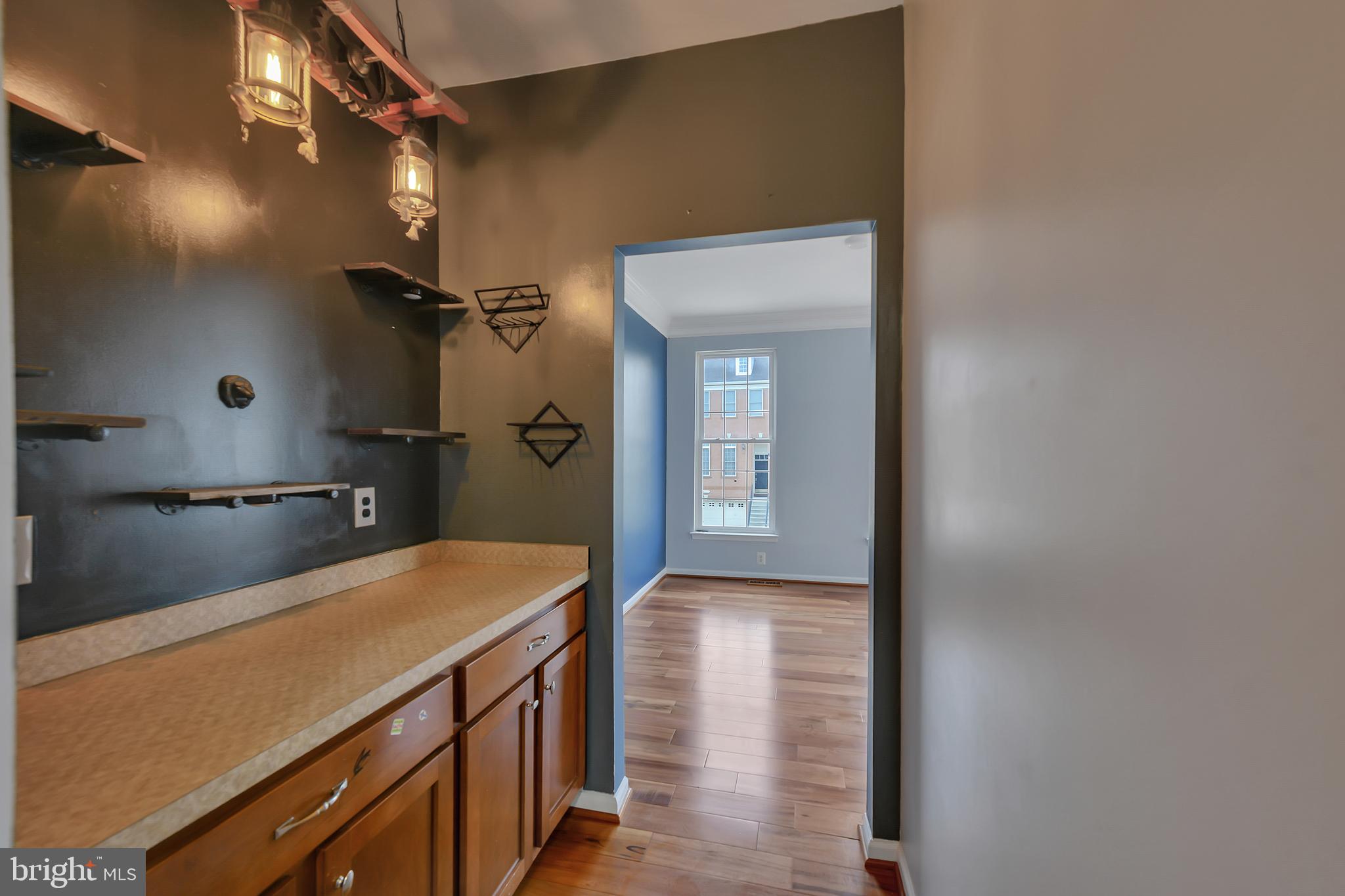 42704 Sandman Terrace South Riding, VA 20152 - Photo 14 of 47 Kitchen