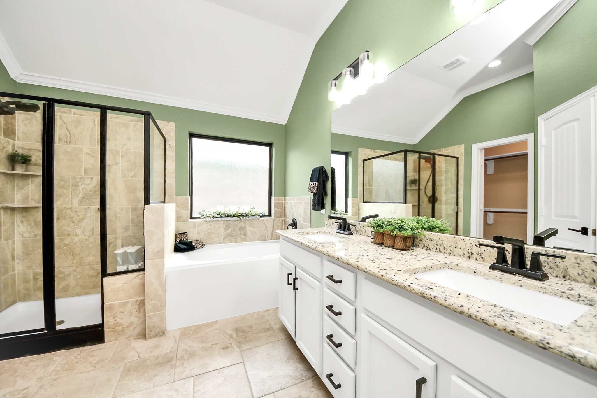 3825 Enchanted Timbers Lane Spring, TX 77386 - Photo 13 of 30 Primary Bathroom