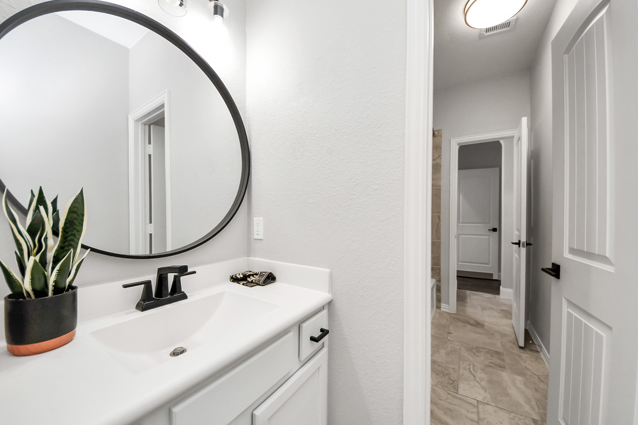 3825 Enchanted Timbers Lane Spring, TX 77386 - Photo 19 of 30 Secondary full bath