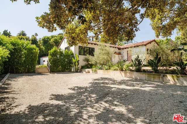 $3,999,999 | 2443 North Vermont Avenue, Los Angeles, CA 90027