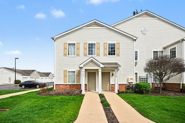 $199,900 | 144 Bertram Drive, Unit E, Yorkville, IL 60560