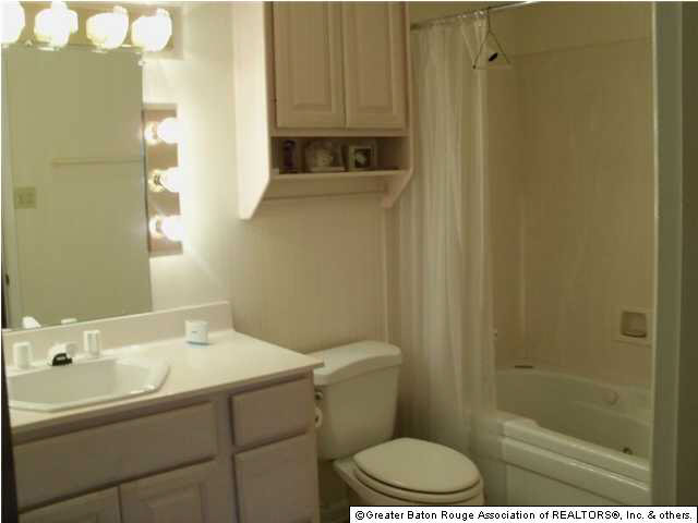 1649 78th Avenue Baton Rouge, LA 70807 - Photo 10 of 14 Gallery Image 10