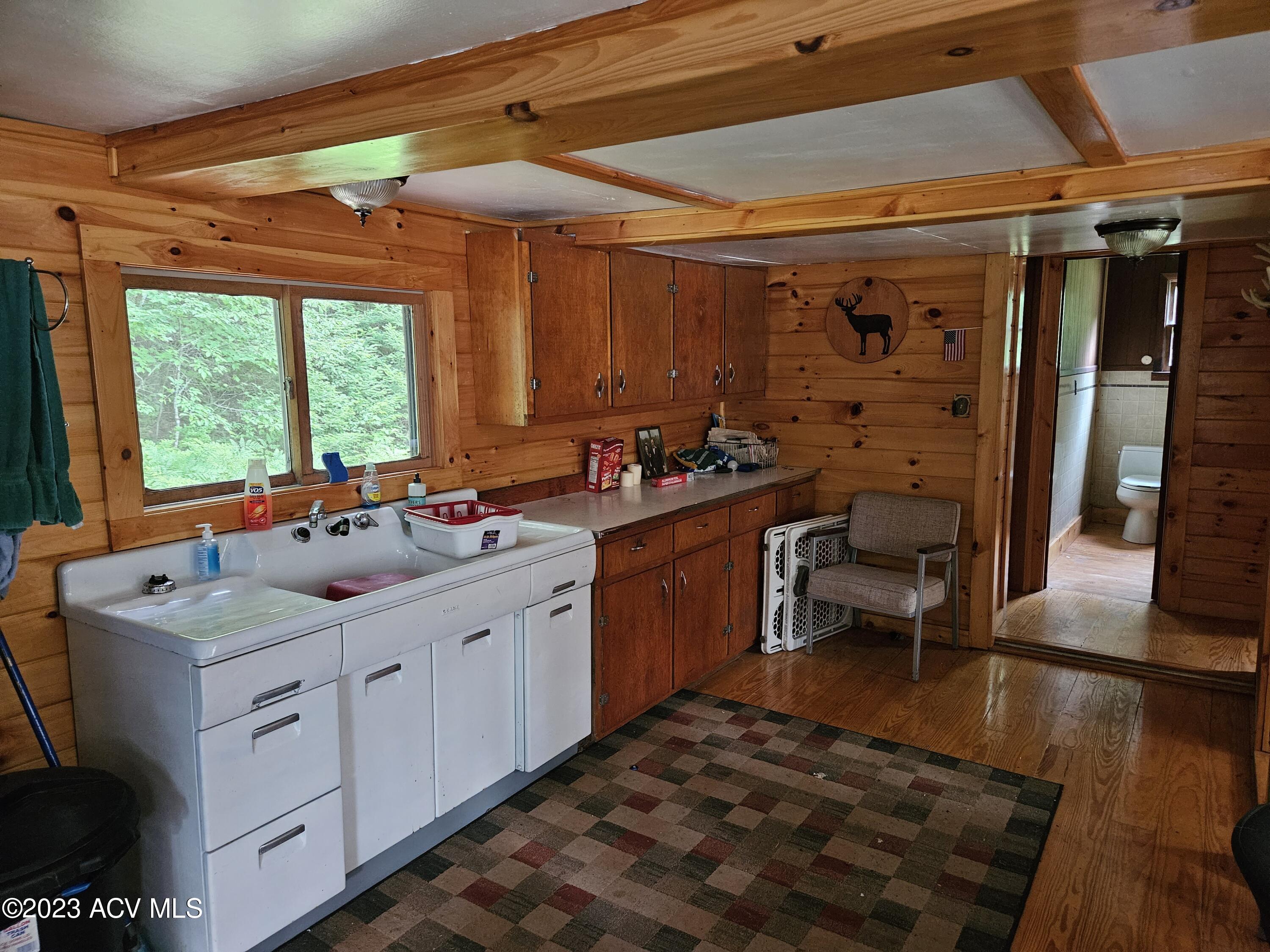 632 Goldsmith Road Vermontville, NY 12989 - Photo 4 of 11 Gallery Image 4