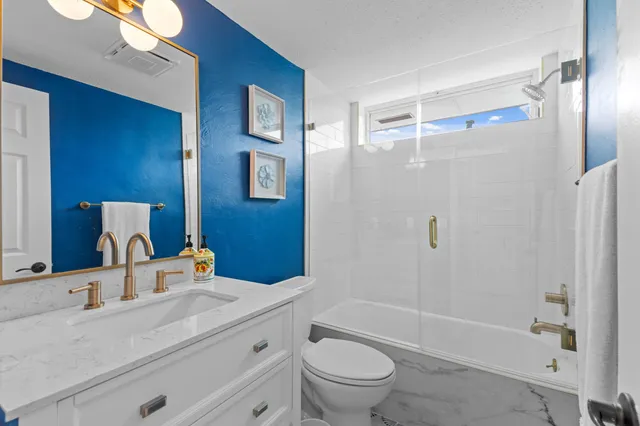 $225,000 | 40 Southeast 13th Street, Unit B1, Boca Raton, FL 33432