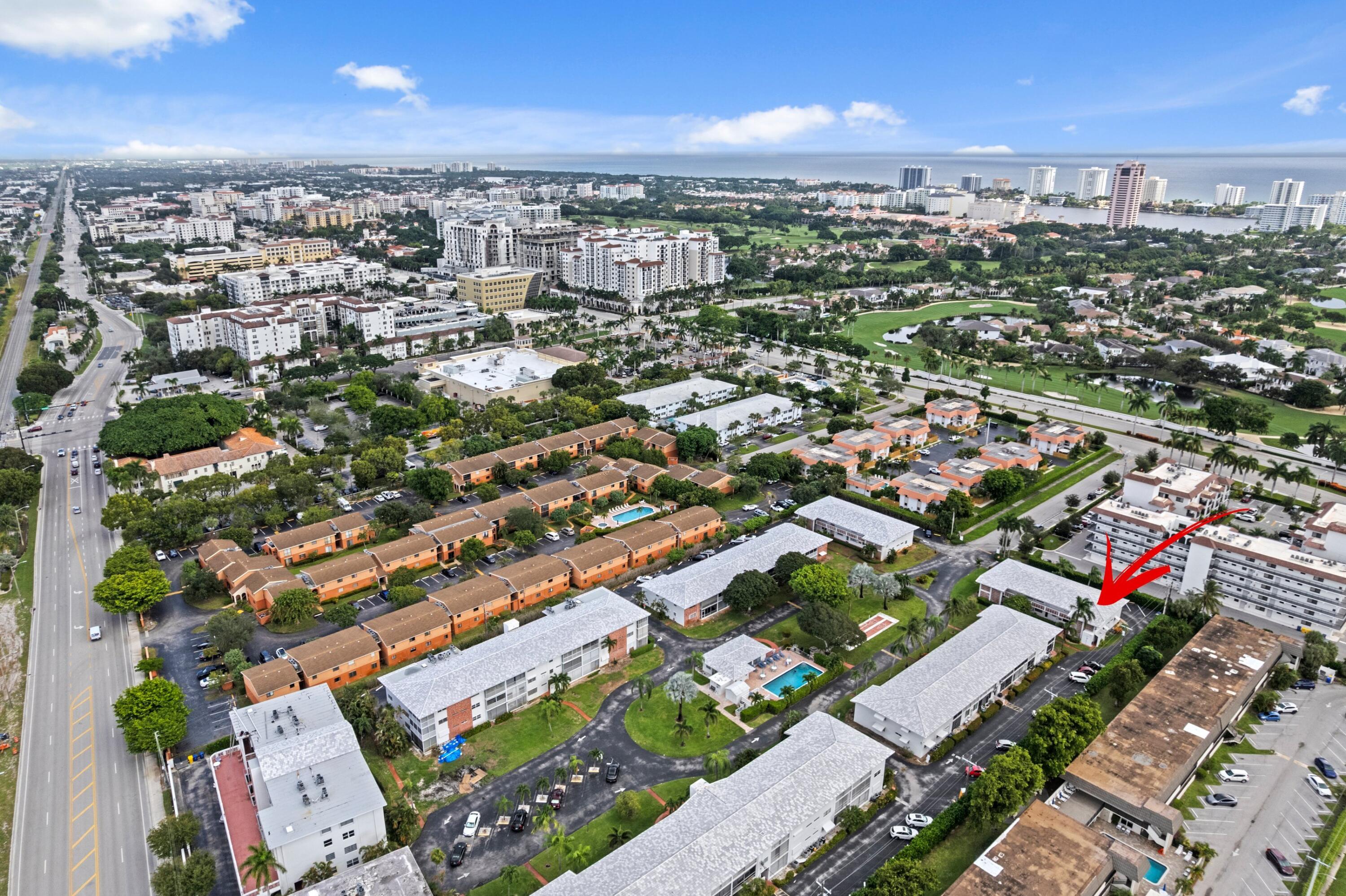 40 Southeast 13th Street, Unit B1 Boca Raton, FL 33432 - Photo 21 of 34 an aerial view of a city with lots of residential buildings