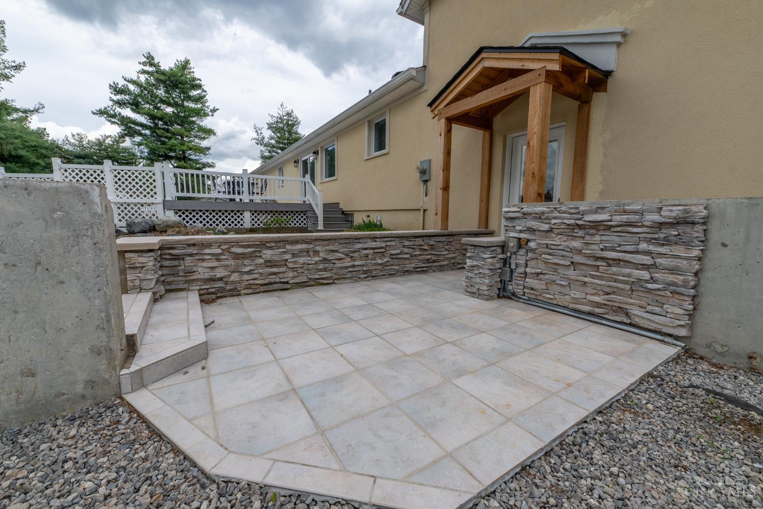817 Locust Corner Road Cincinnati, OH 45245 - Photo 86 of 90 Gallery Image 86