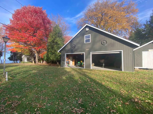 $549,000 | 31 Leo Drive, Swanton, VT 05488
