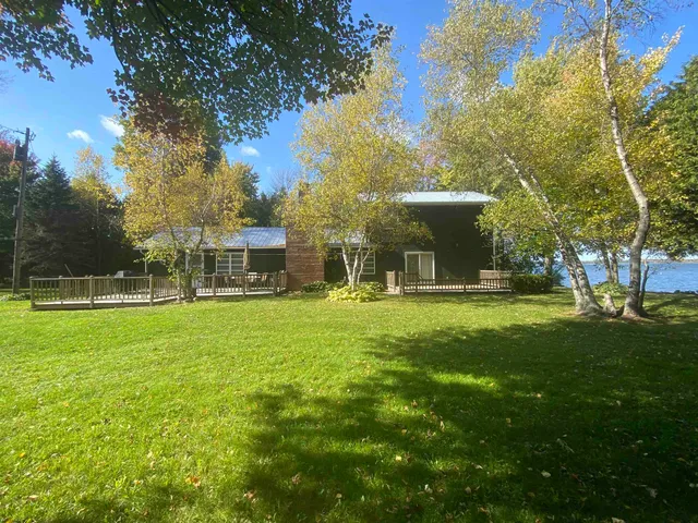 $549,000 | 31 Leo Drive, Swanton, VT 05488