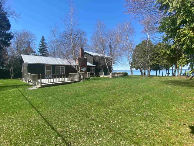 $549,000 | 31 Leo Drive, Swanton, VT 05488