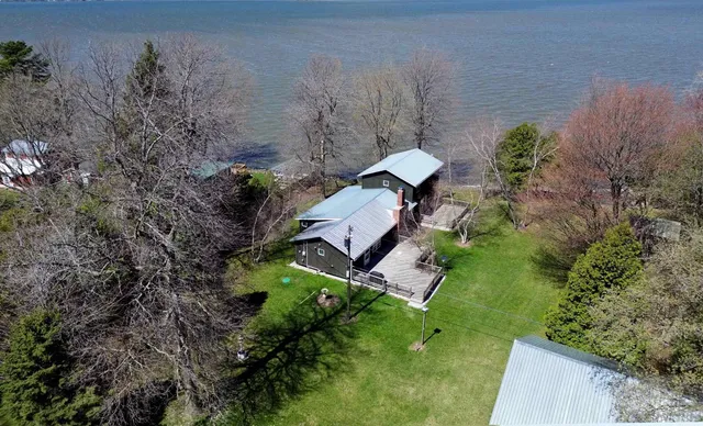 $549,000 | 31 Leo Drive, Swanton, VT 05488