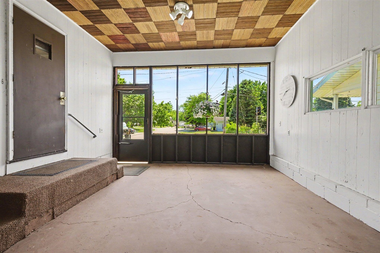 312 Cedar Street Wayland, MI 49348 - Photo 25 of 35