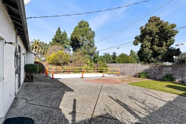 a view of house with outdoor space