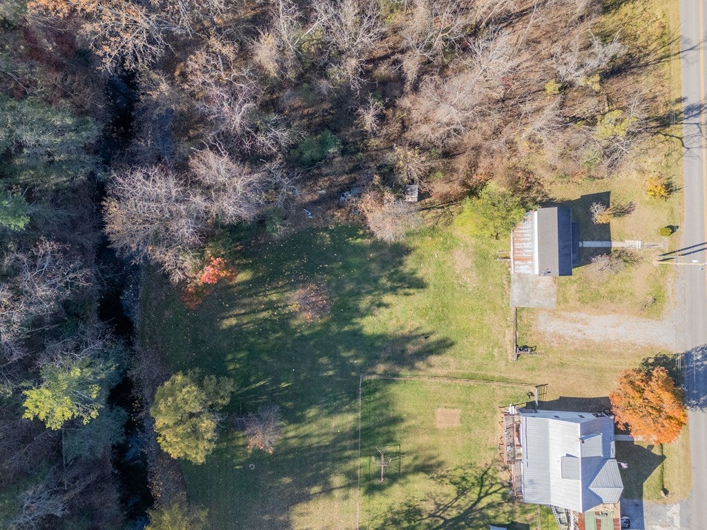 4033 Brookmont Road Pulaski, VA 24301 - Photo 49 of 58 Gallery Image 49