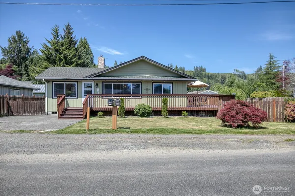 $469,000 | 616 East Simpson Avenue, Montesano, WA 98563