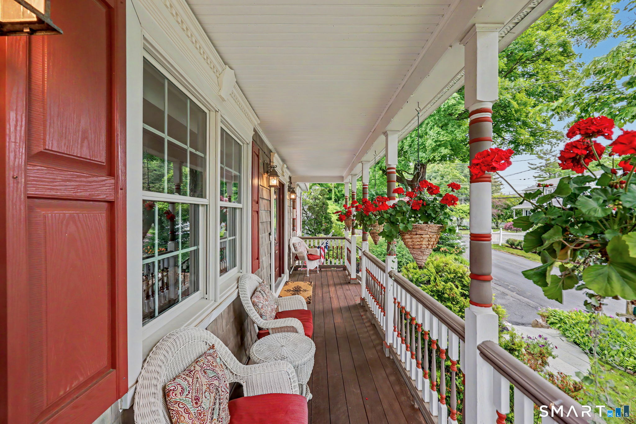 82 Ramapoo Road Ridgefield, CT 06877 - Photo 5 of 39
