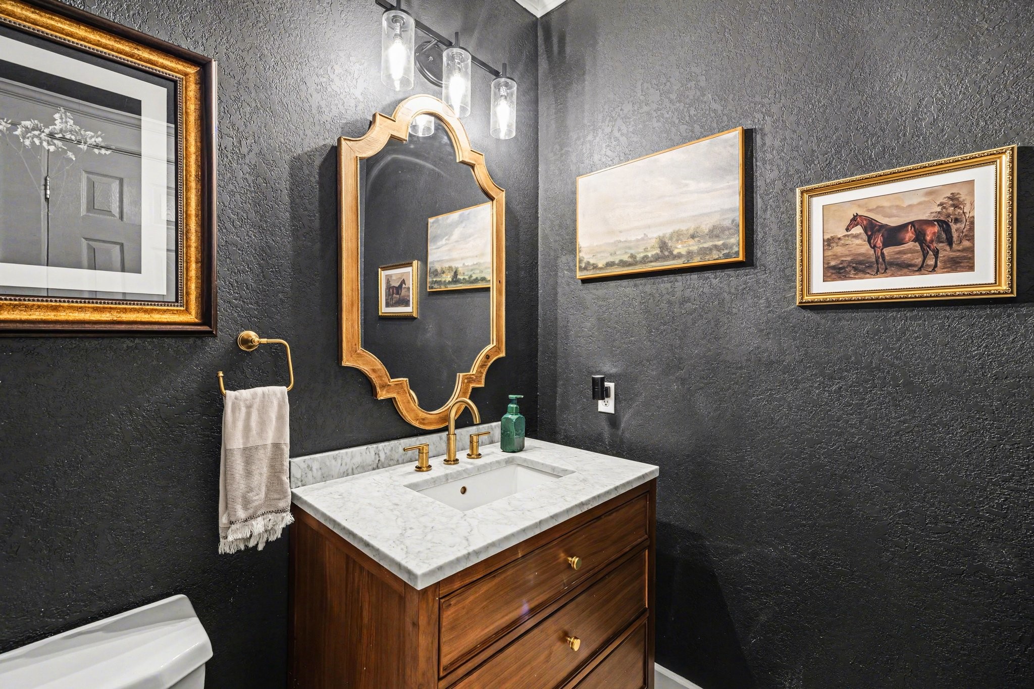 17519 Hawkin Lane Tomball, TX 77377 - Photo 9 of 48 Modern half bathroom off the entry.