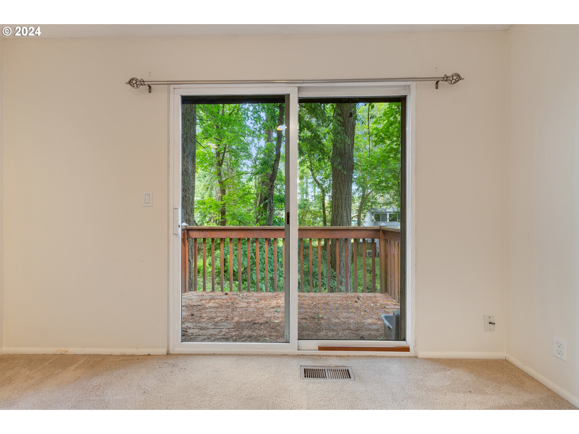 1500 Norkenzie Road, Unit 51 Eugene, OR 97401 - Photo 29 of 45 Gallery Image 29