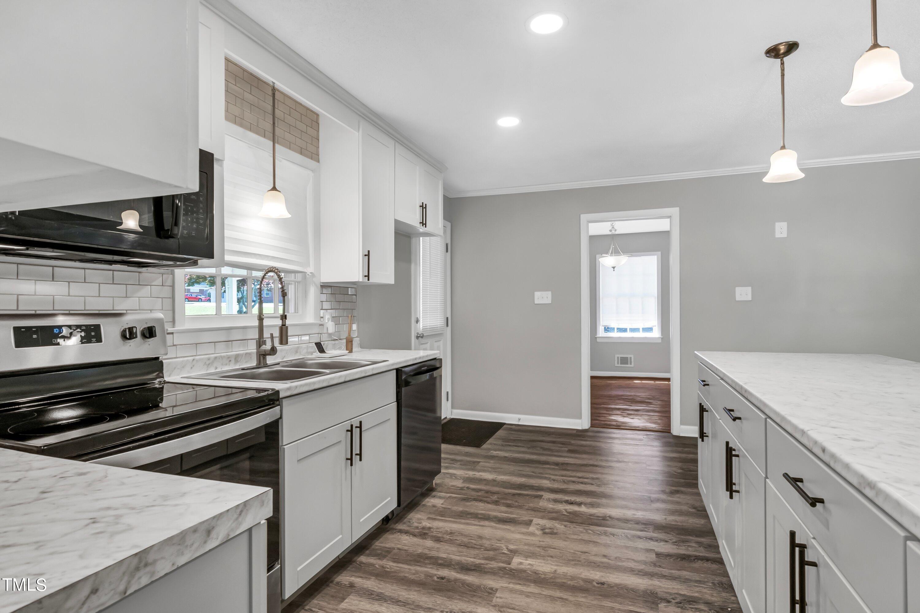 3833 Buffaloe Road Raleigh, NC 27604 - Photo 4 of 25 23-IMG_7215