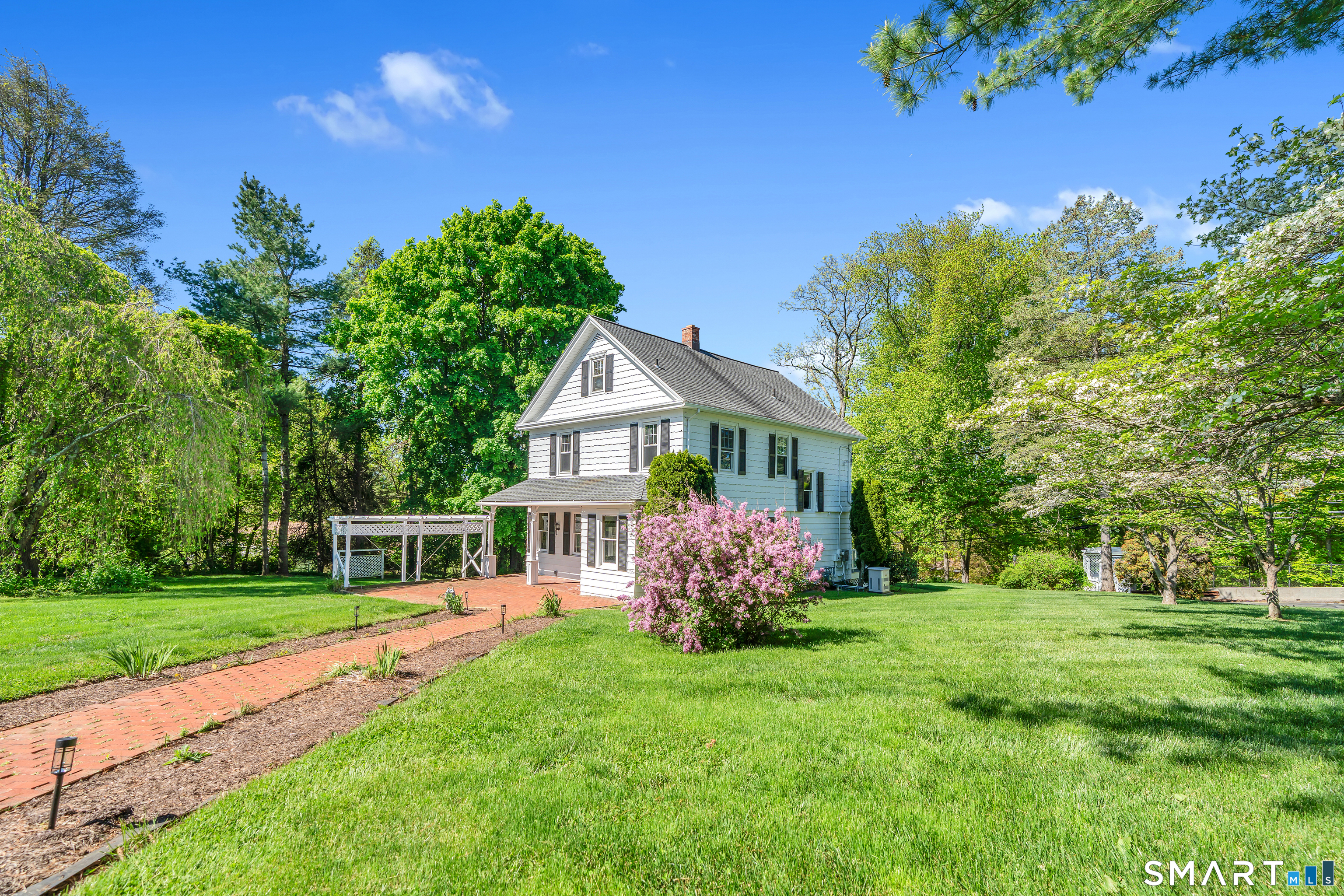286 Daniels Farm Road Trumbull, CT 06611 - Photo 27 of 35
