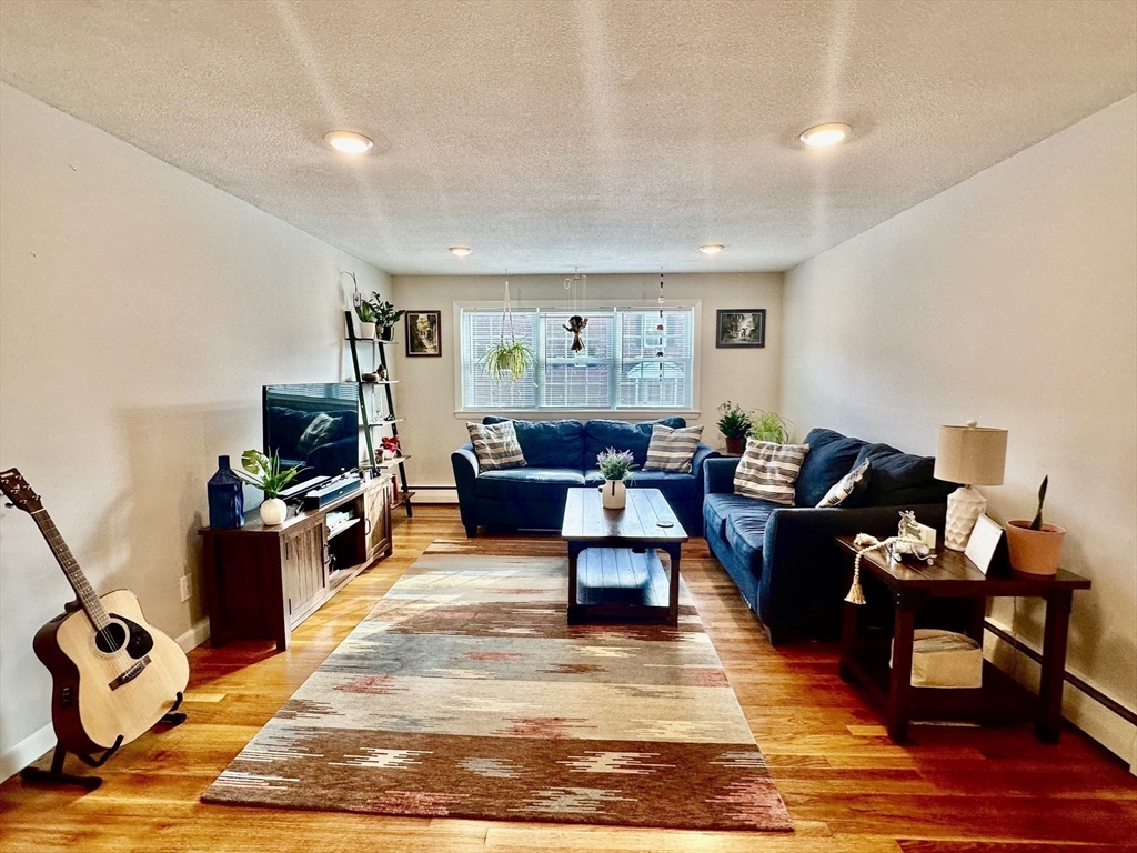 25 Arlington Road, Unit 24 Woburn, MA 01801 - Photo 7 of 14