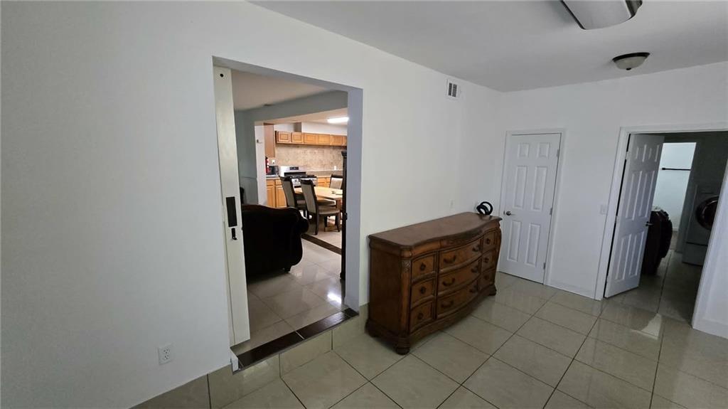 2669 Knoll Road Southeast Smyrna, GA 30080 - Photo 10 of 24