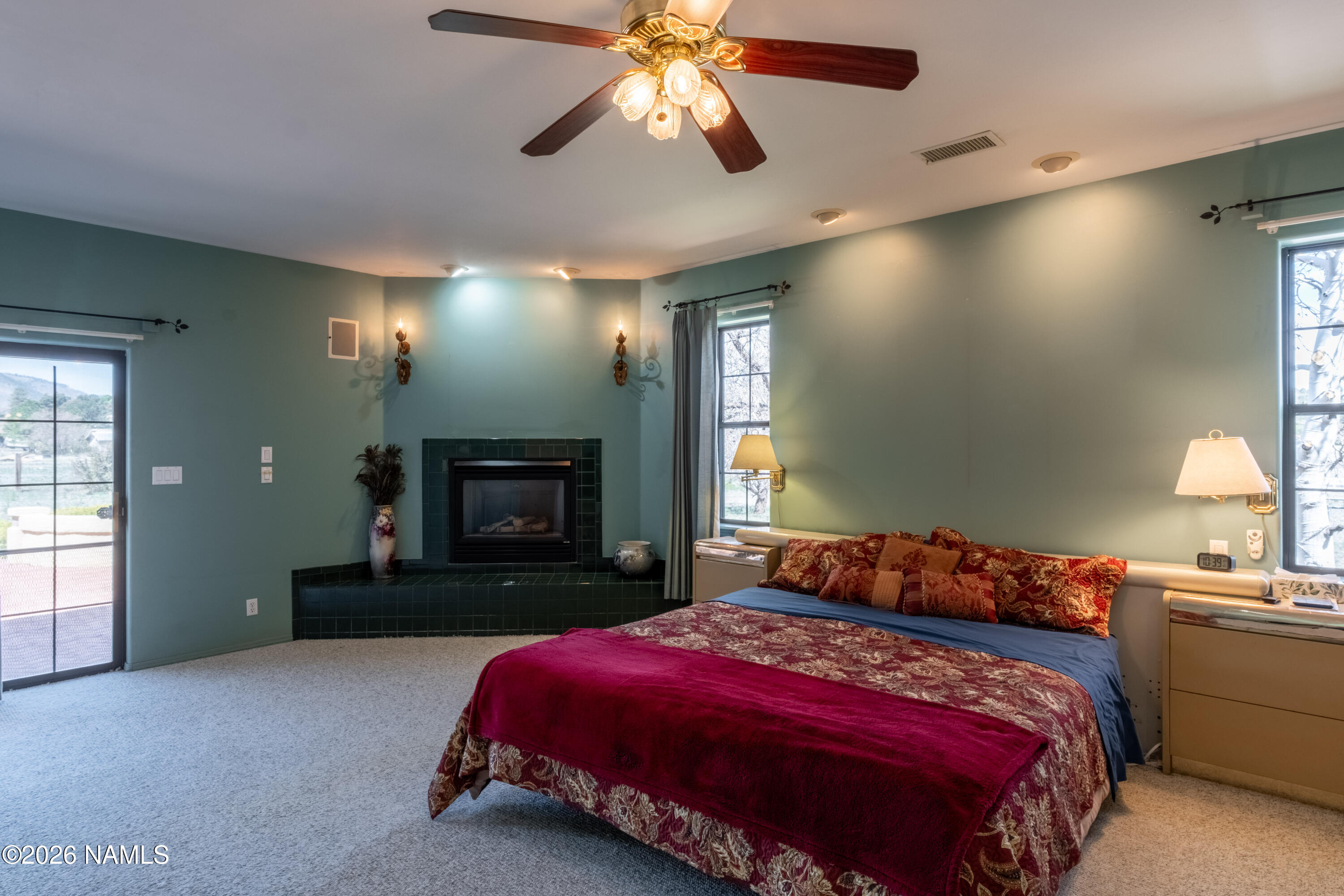 8950 Koch Field Road Flagstaff, AZ 86004 - Photo 24 of 55 Primary Bedroom