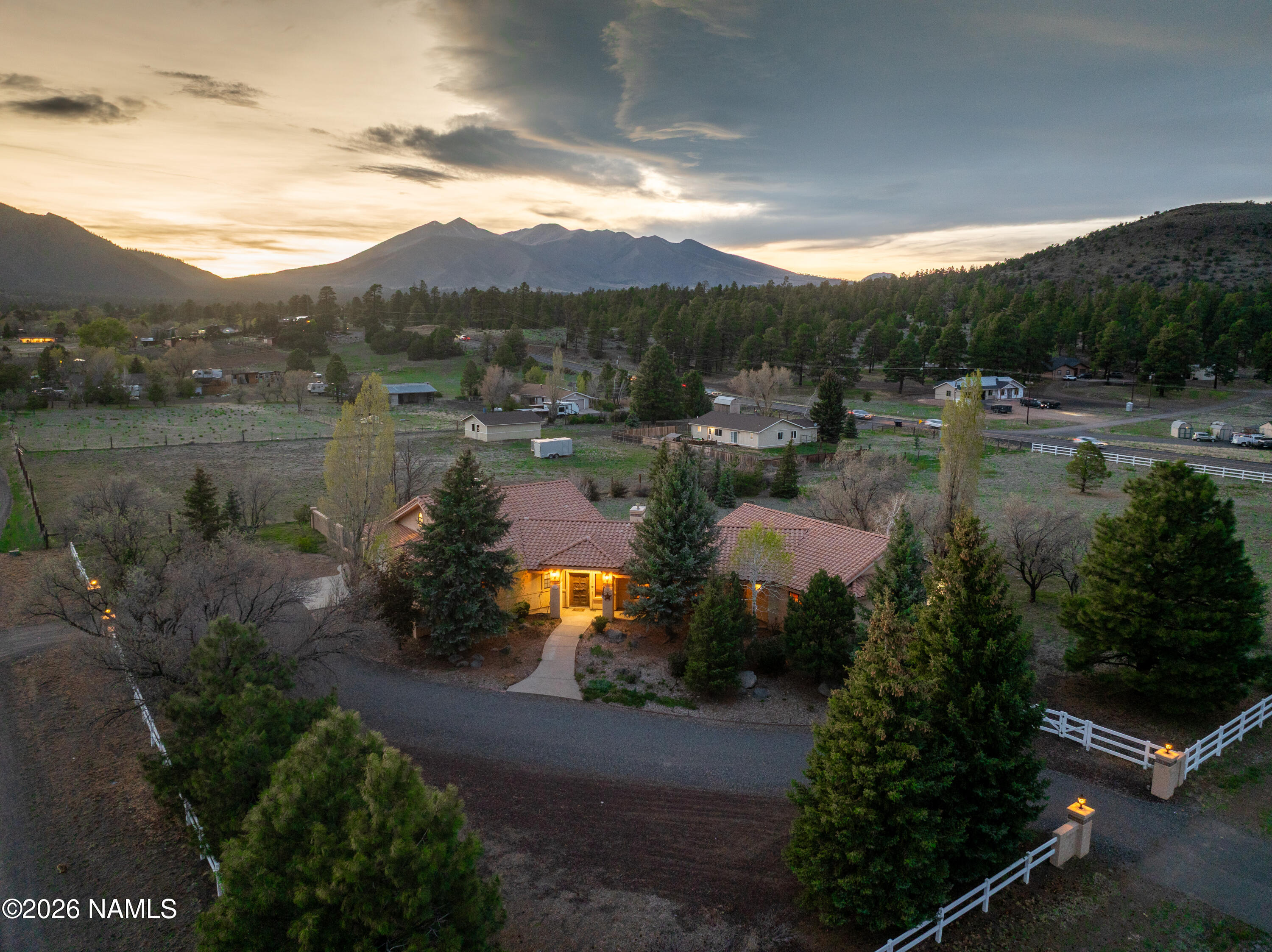 8950 Koch Field Road Flagstaff, AZ 86004 - Photo 55 of 55 Aerial Front Exterior