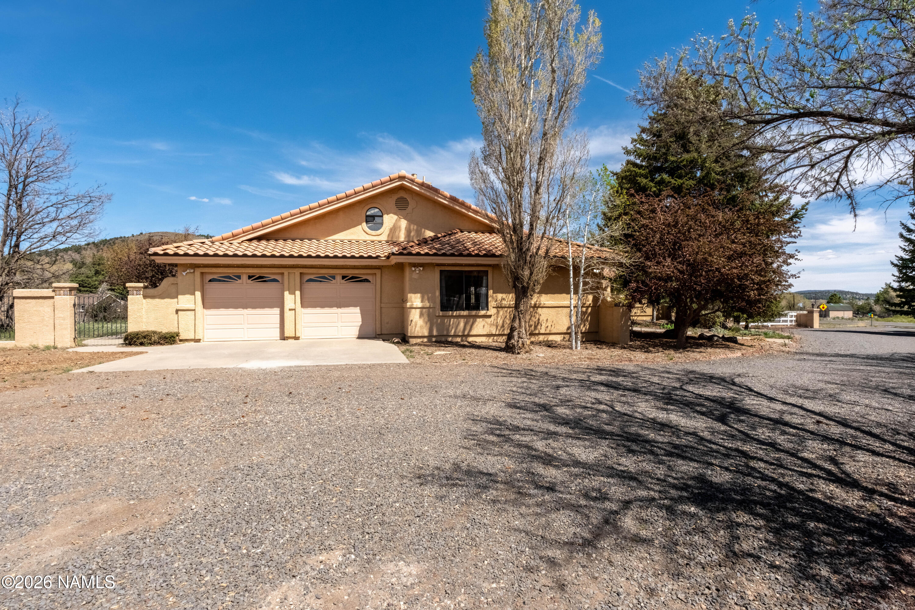 8950 Koch Field Road Flagstaff, AZ 86004 - Photo 6 of 55 Front Exterior