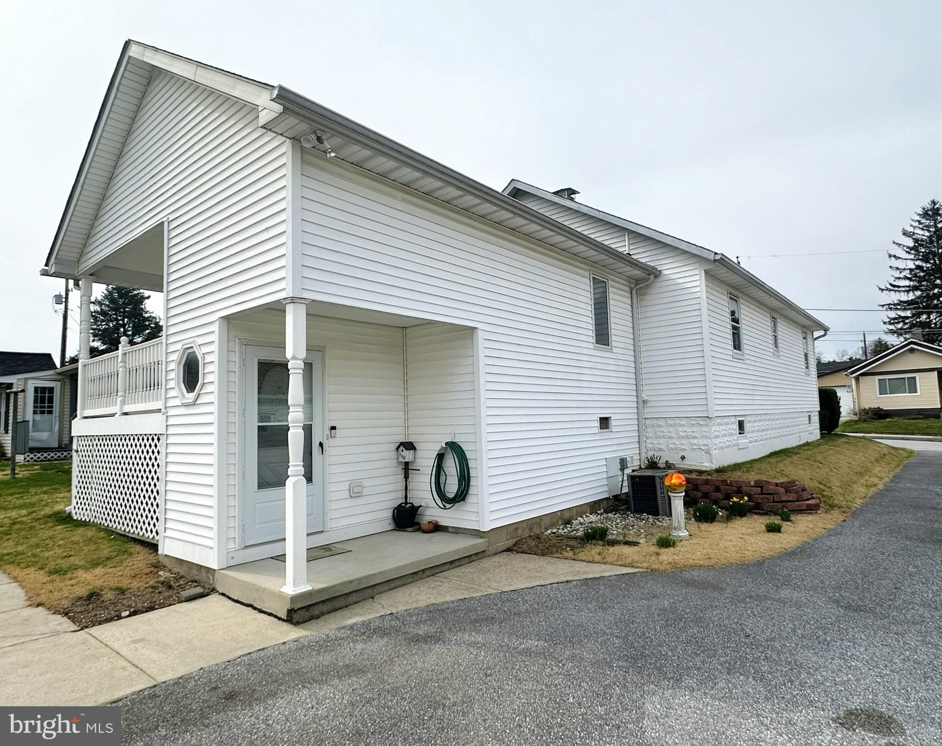 45 James Avenue Littlestown, PA 17340 - Photo 9 of 38