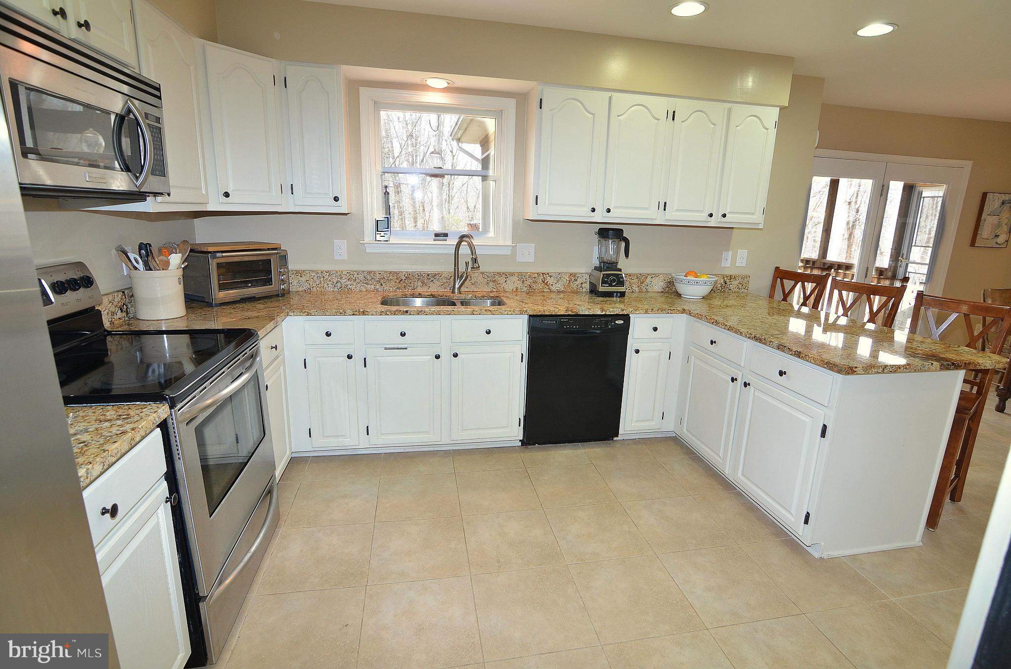 3108 Arrowhead Farms Road Gambrills, MD 21054 - Photo 8 of 30 Kitchen