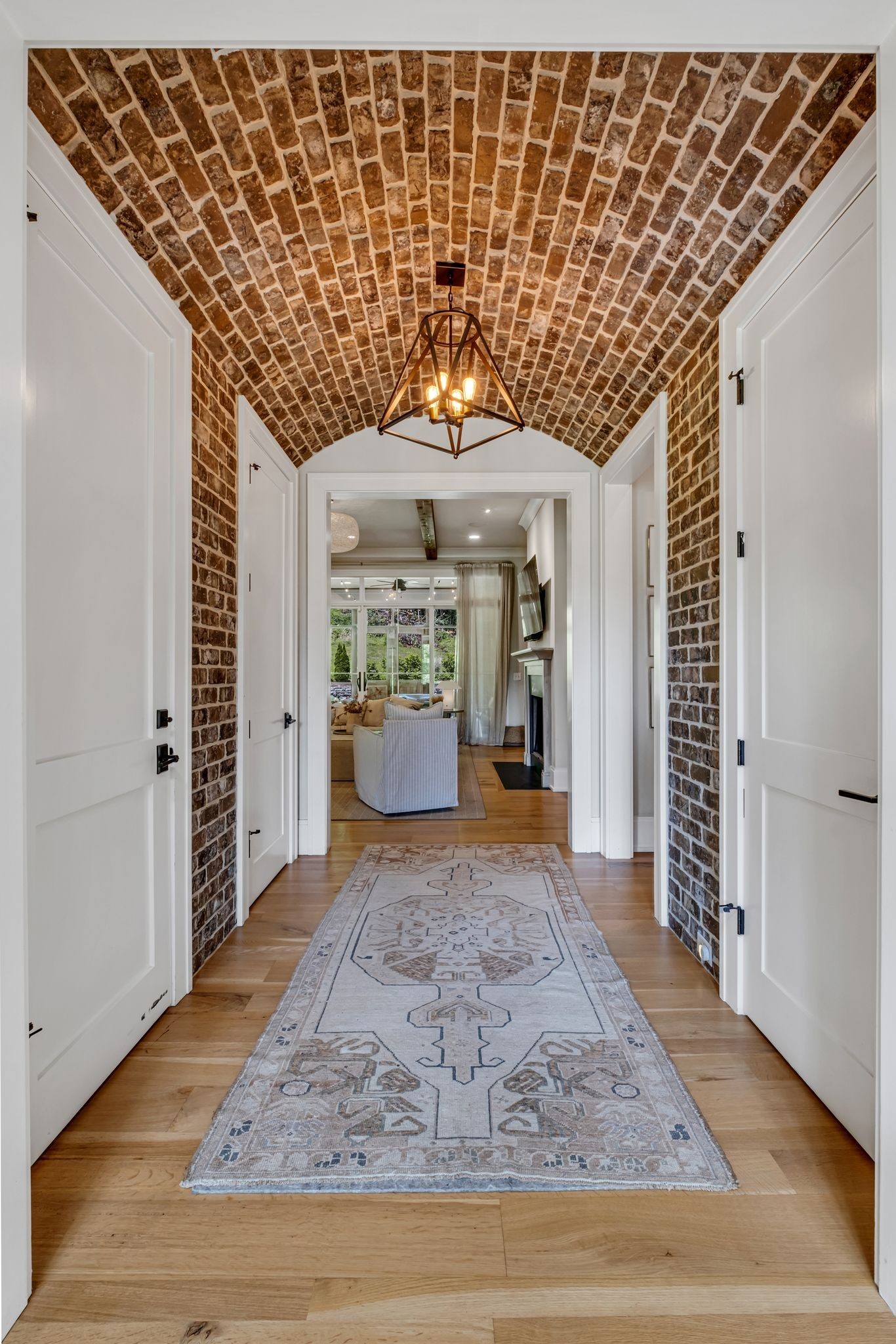 2050 Old Hillsboro Road Franklin, TN 37064 - Photo 15 of 71