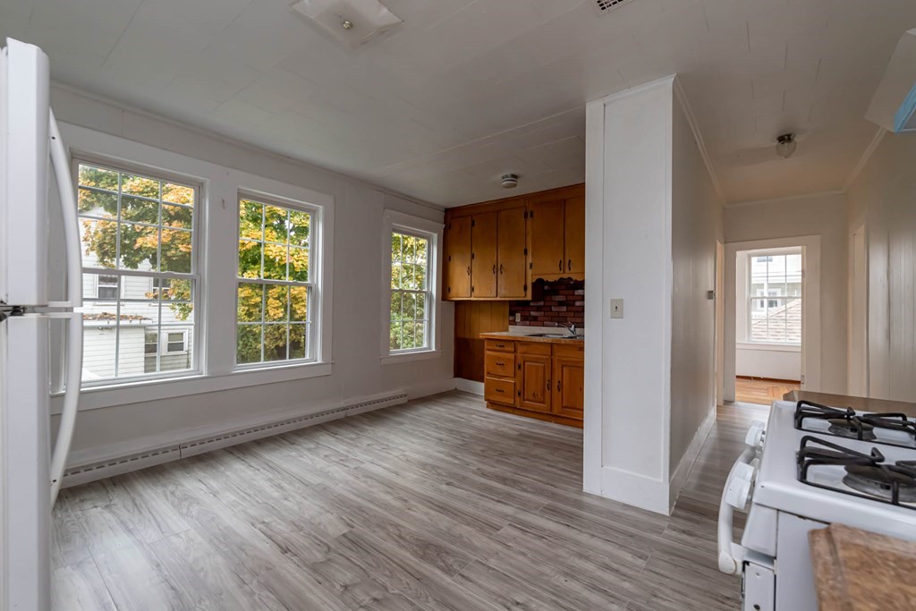 1 May Court Methuen, MA 01844 - Photo 27 of 40