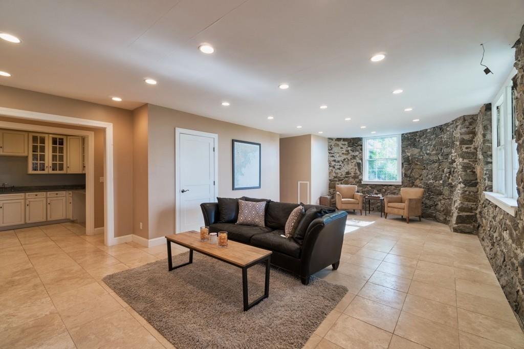 287 Nahant Road Nahant, MA 01908 - Photo 25 of 41 Gallery Image 25