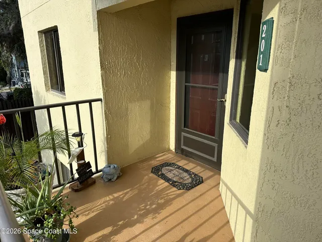 $220,000 | 1480 Roosevelt Avenue, Unit 201, Melbourne, FL 32901
