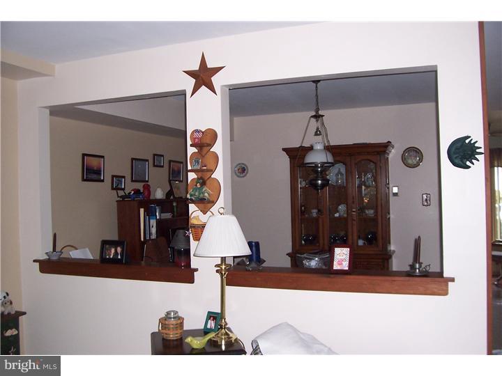 803 Walnut Ridge Drive Pottstown, PA 19464 - Photo 9 of 23 Gallery Image 9