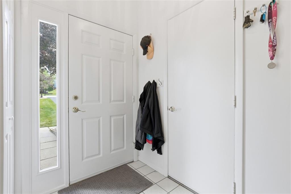 2558 Grouse Ridge, Unit A Wexford, PA 15090 - Photo 5 of 39