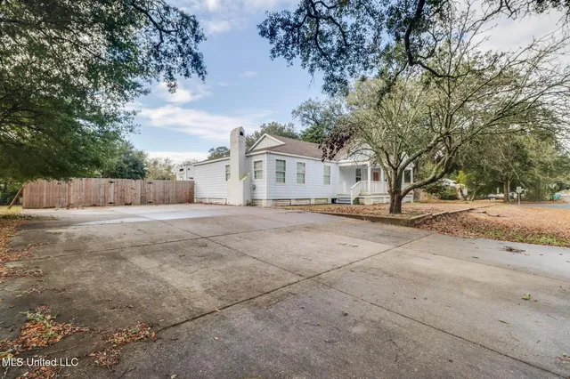 $290,000 | 2022 21st Avenue, Gulfport, MS 39501