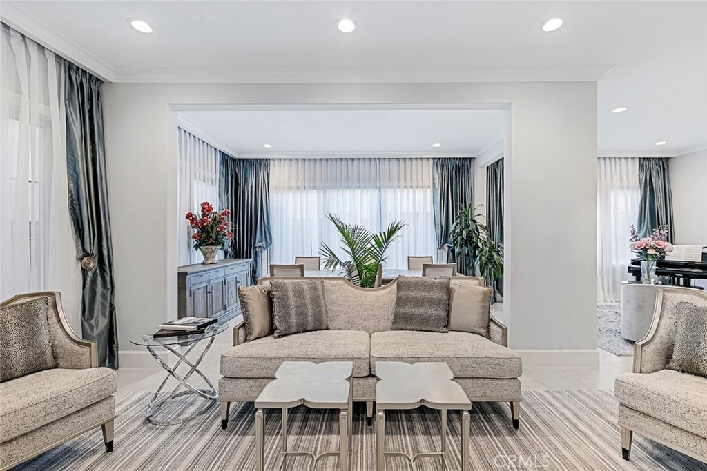 65 Rockinghorse Irvine, CA 92602 - Photo 11 of 56 Gallery Image 11