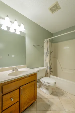 $384,900 | 8504 Horseshoe Bend Lane, Ooltewah, TN 37363