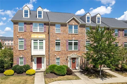 $365,000 | 602 Fairgate Drive, Wexford, PA 15090