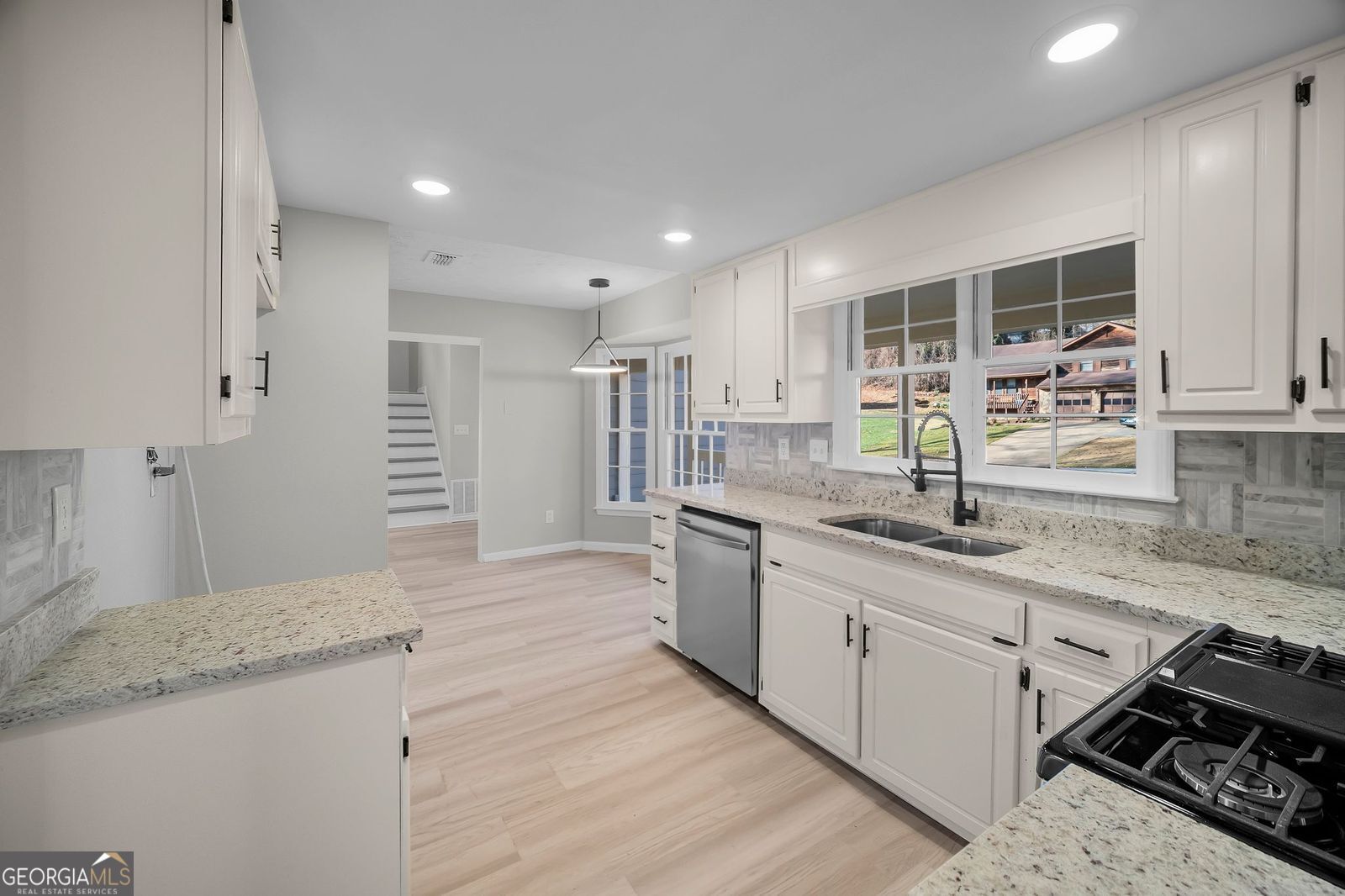 4629 Dogwood Farms Drive Decatur, GA 30034 - Photo 17 of 34