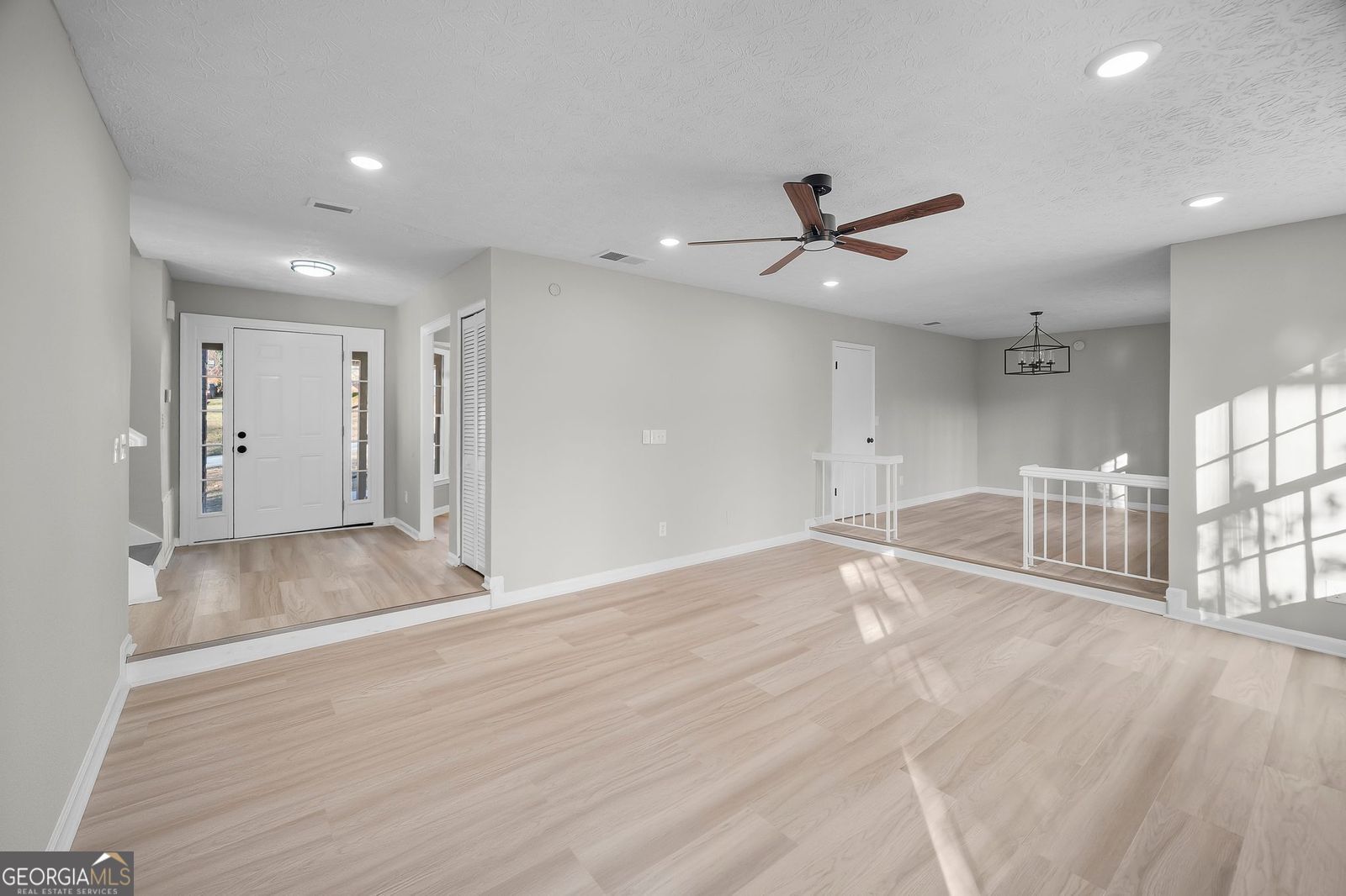 4629 Dogwood Farms Drive Decatur, GA 30034 - Photo 2 of 34 Entryway to open concept