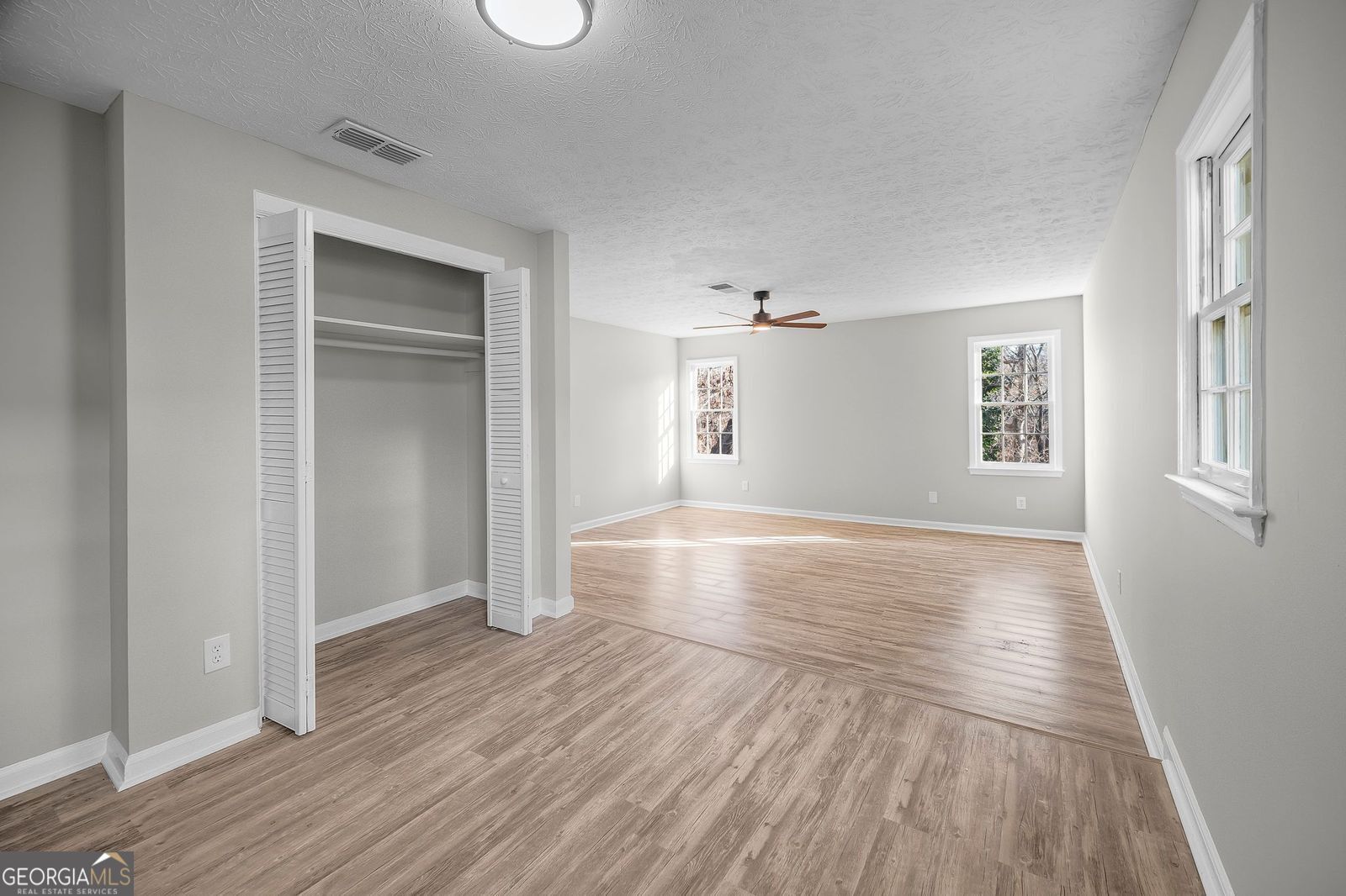 4629 Dogwood Farms Drive Decatur, GA 30034 - Photo 5 of 34