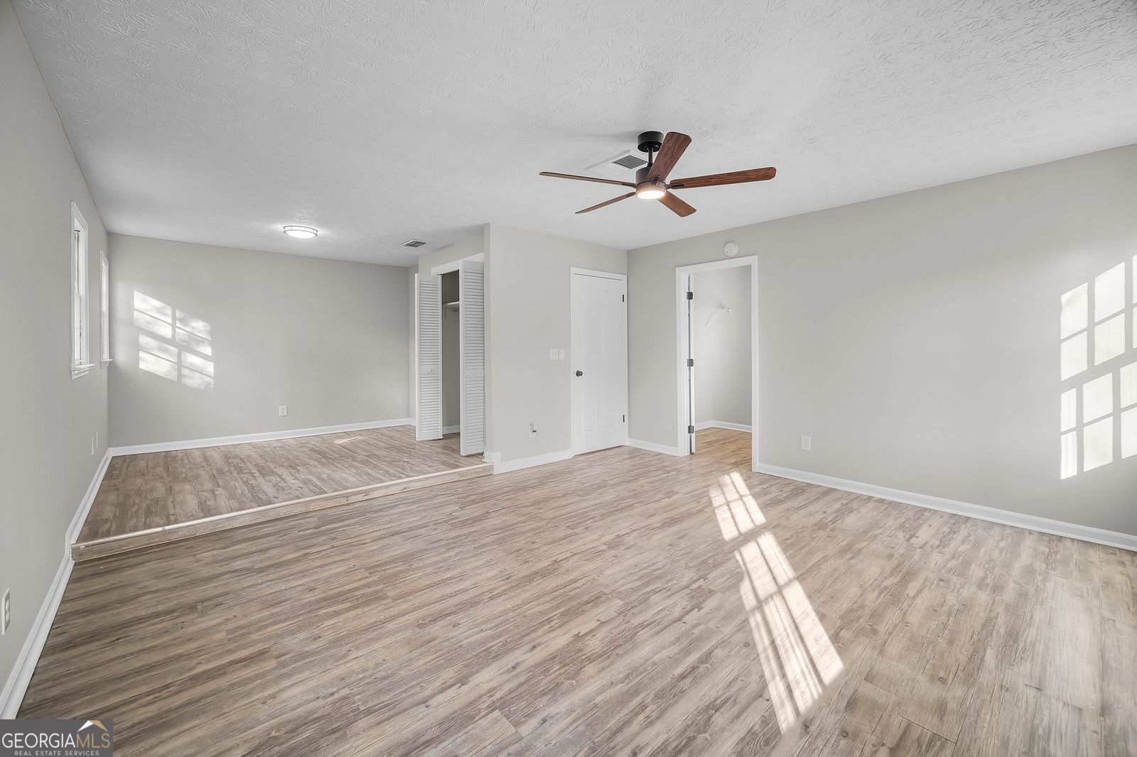 4629 Dogwood Farms Drive Decatur, GA 30034 - Photo 6 of 34