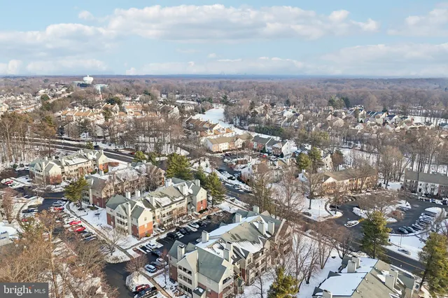 $350,000 | 12152 Penderview Terrace, Unit 1334, Fairfax, VA 22033