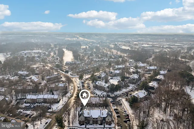 $350,000 | 12152 Penderview Terrace, Unit 1334, Fairfax, VA 22033