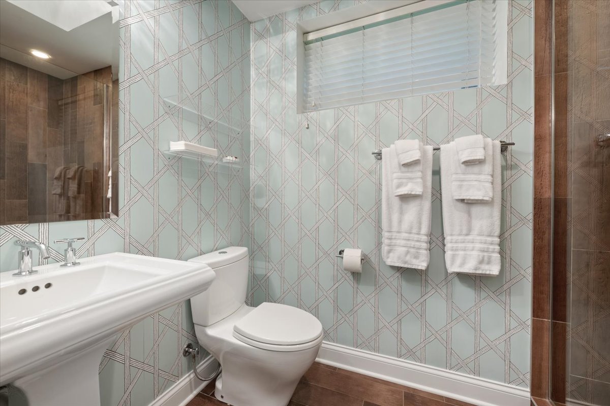 1019 West George Street Chicago, IL 60657 - Photo 34 of 43